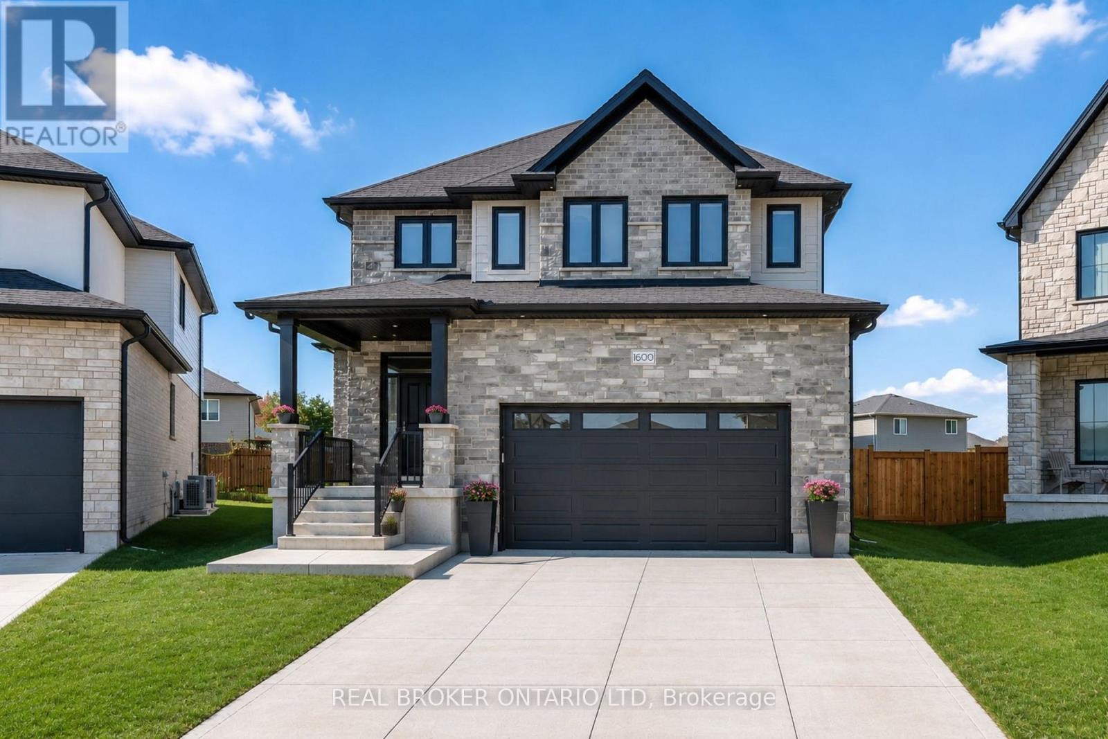 1600 MEDWAY PARK DRIVE, London North, Ontario