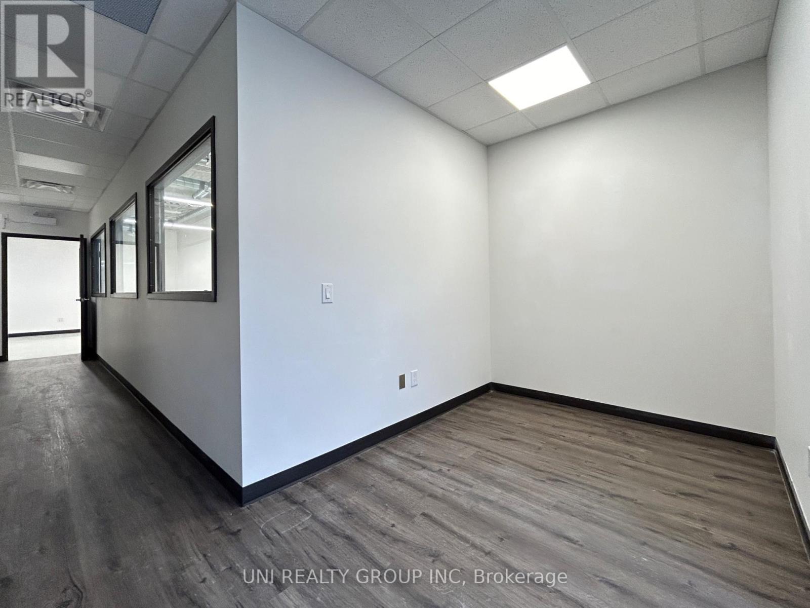 217 - 2310 St Laurent Boulevard, Ottawa, Ontario  K1G 5H9 - Photo 3 - X13476998
