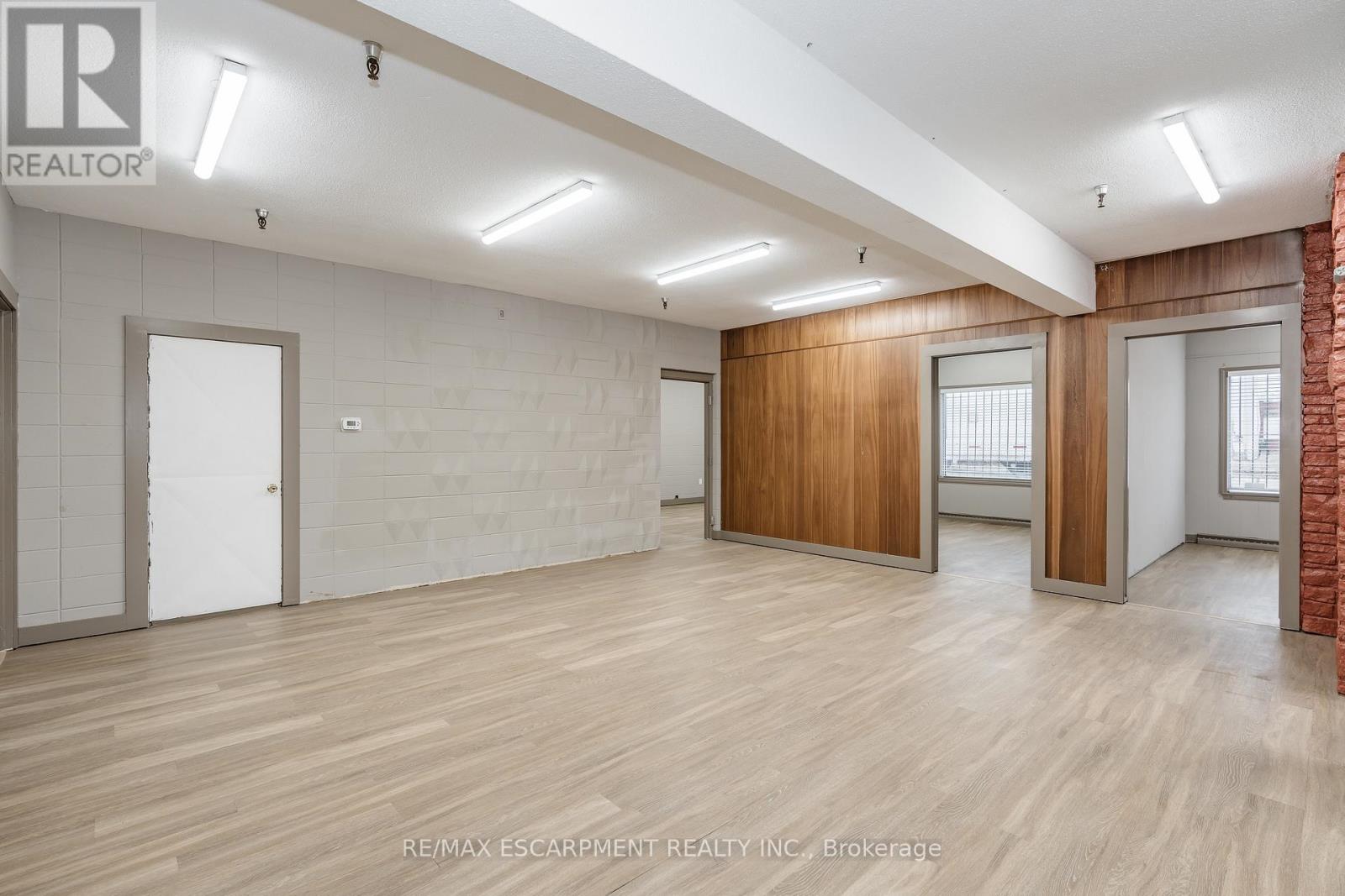 18 Linden Street, Hamilton, Ontario L8L 3H6 - Photo 8 - X13476116