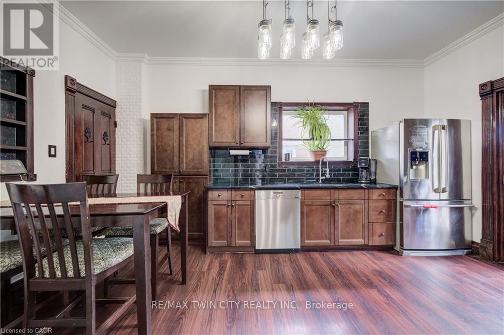 51 Irvin Street, Kitchener, Ontario  N2H 1K7 - Photo 13 - X13476236