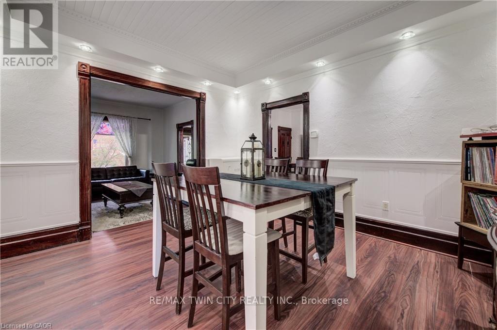 51 Irvin Street, Kitchener, Ontario  N2H 1K7 - Photo 11 - X13476236