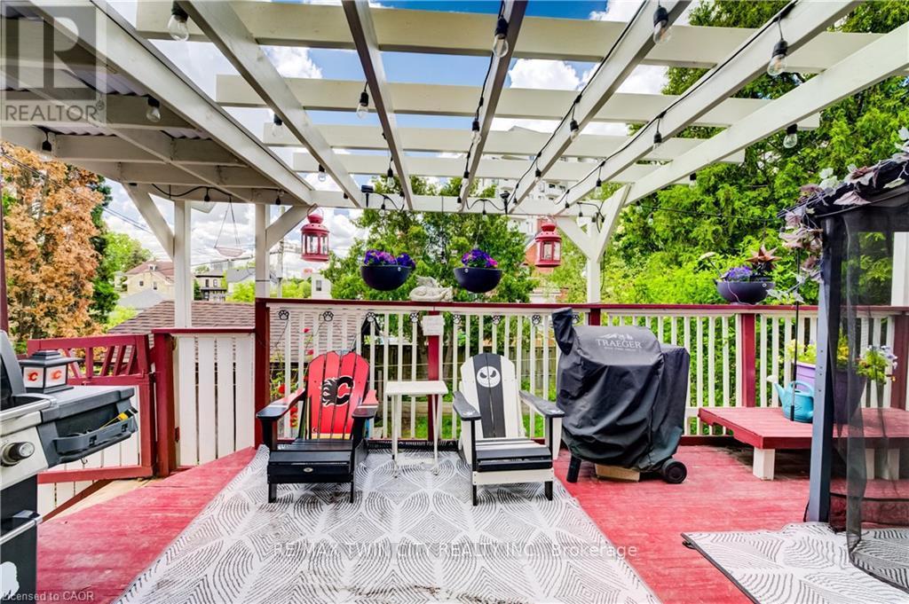 51 Irvin Street, Kitchener, Ontario  N2H 1K7 - Photo 40 - X13476236