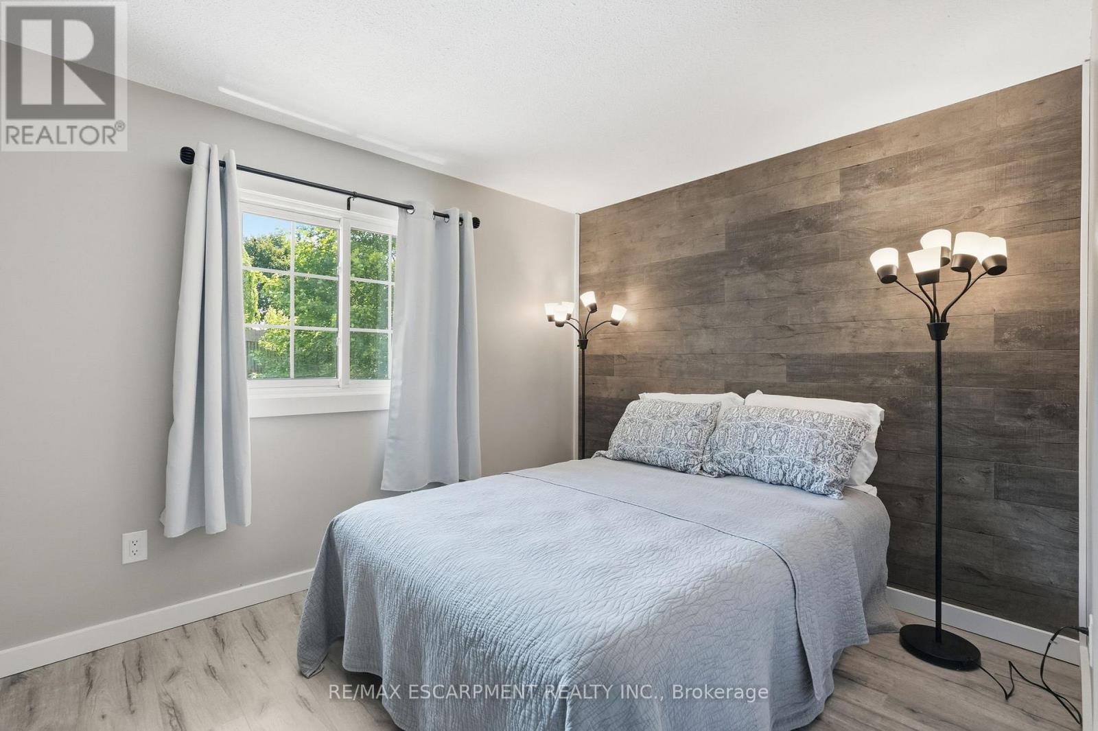 53 Glaceport Avenue, Hamilton, Ontario  L9H 7E2 - Photo 30 - X13476394