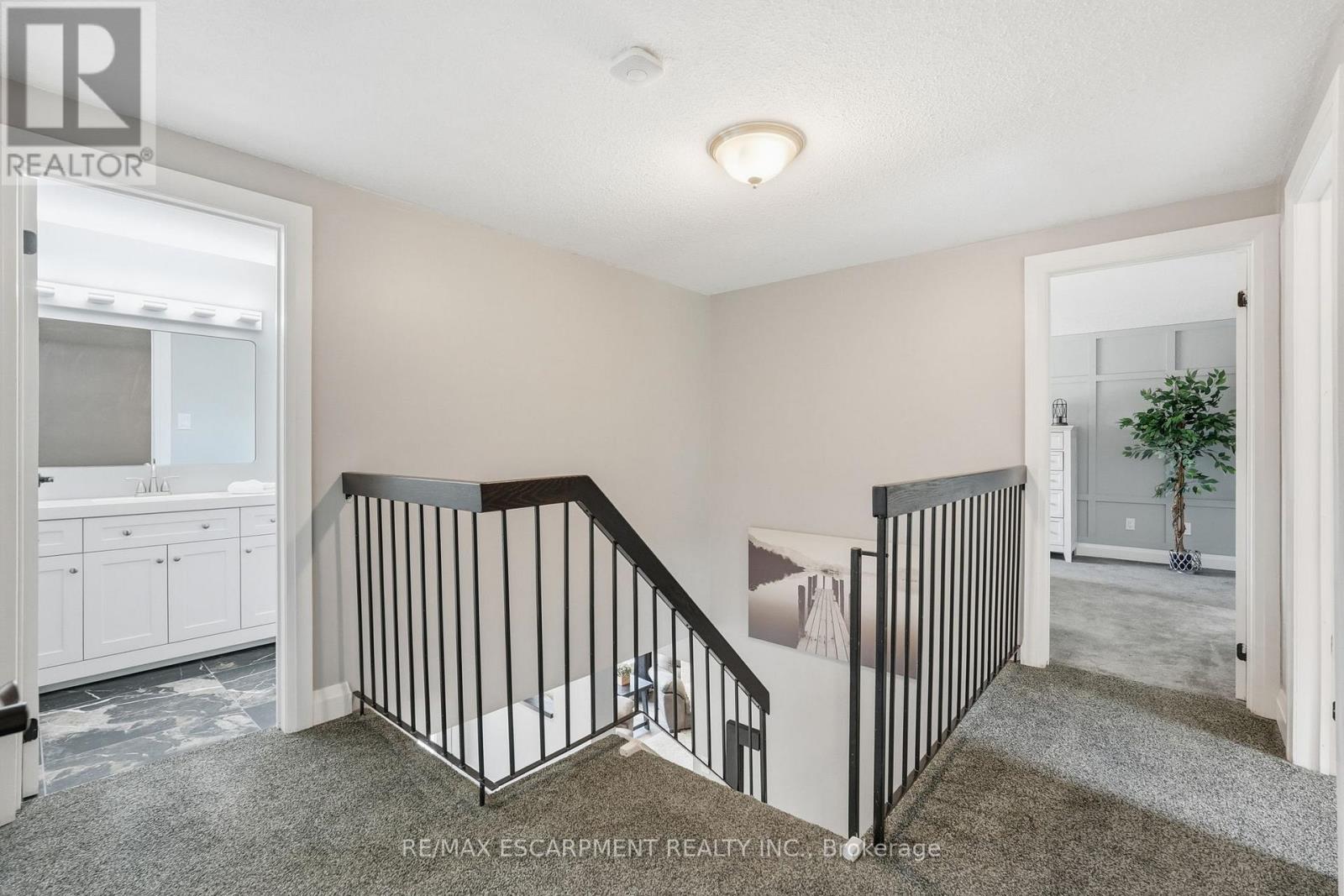 53 Glaceport Avenue, Hamilton, Ontario  L9H 7E2 - Photo 21 - X13476394