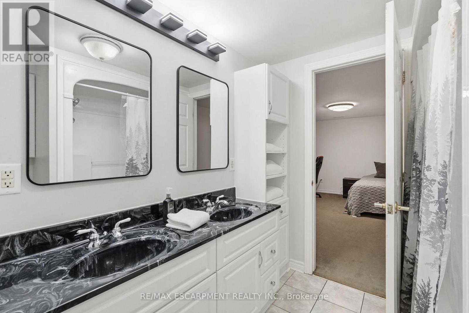 53 Glaceport Avenue, Hamilton, Ontario  L9H 7E2 - Photo 41 - X13476394