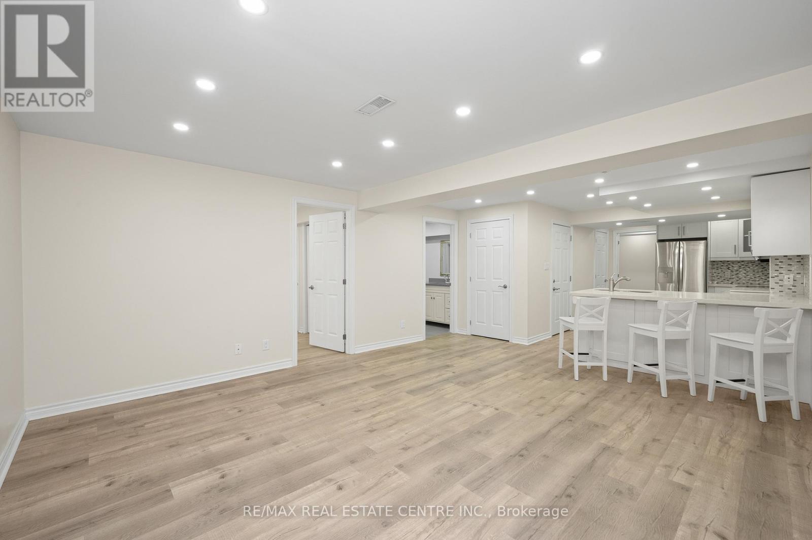 26 Phillipo Drive, Hamilton, Ontario  L9B 2P6 - Photo 14 - X13476556