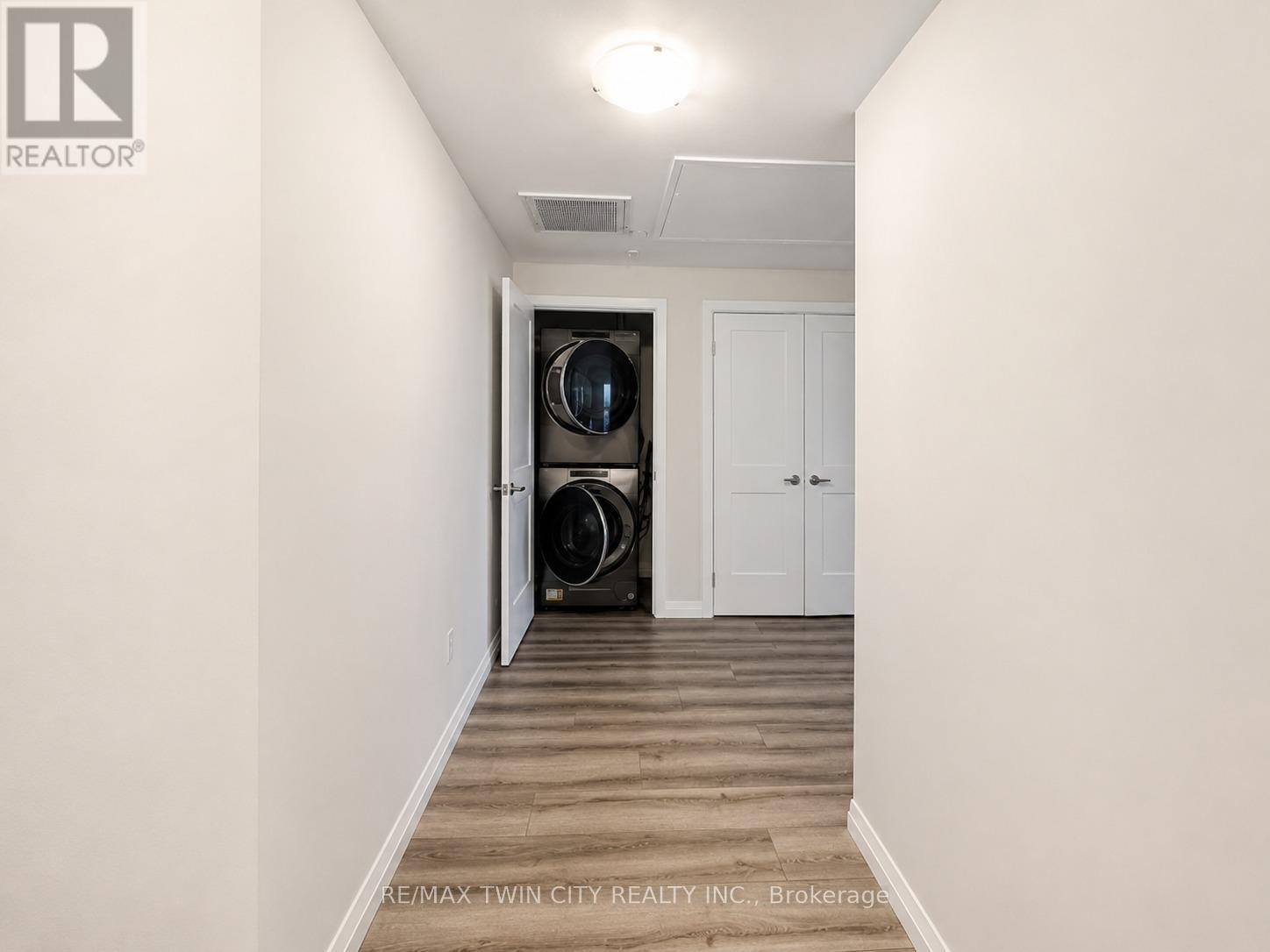 1402 - 60 Charles Street W, Kitchener, Ontario  N2G 0C9 - Photo 14 - X13476590