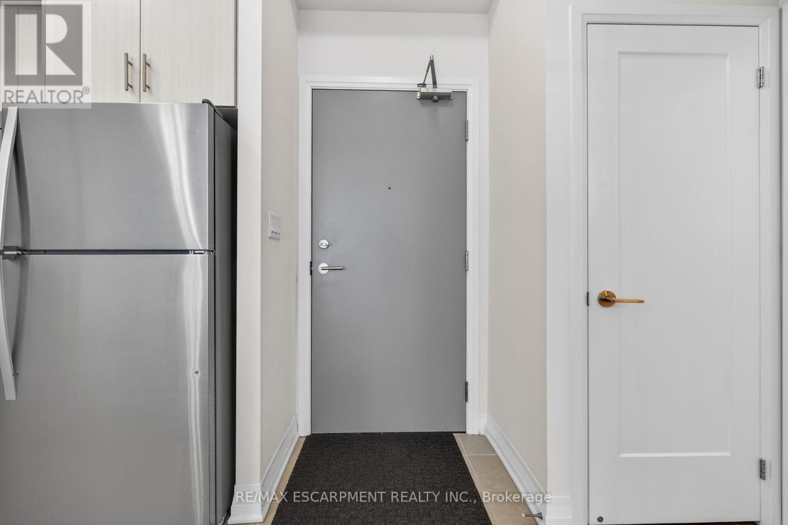 516 - 10 Concord Place, Grimsby, Ontario  L3M 0J1 - Photo 9 - X13476586