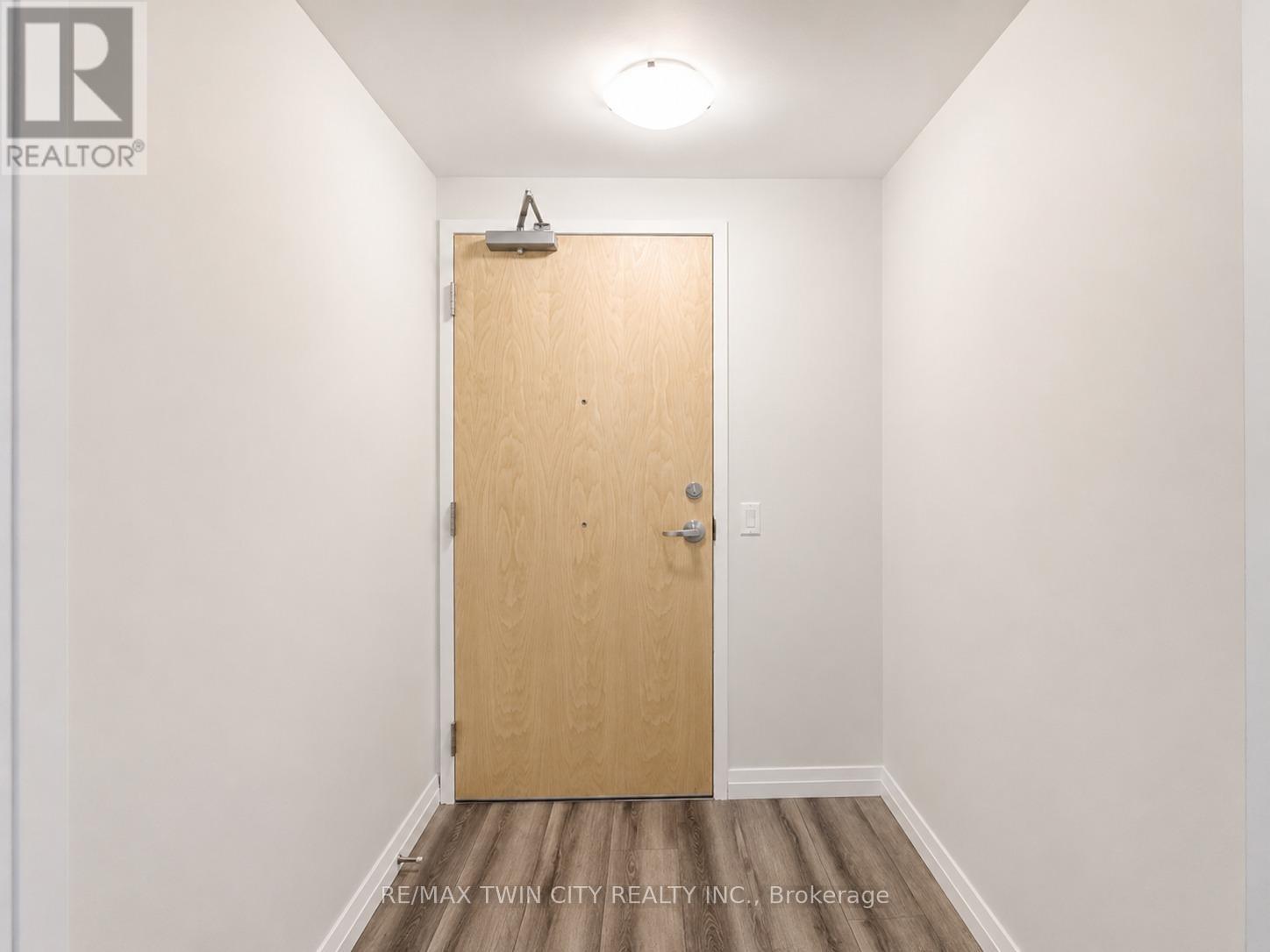 1402 - 60 Charles Street W, Kitchener, Ontario  N2G 0C9 - Photo 15 - X13476590
