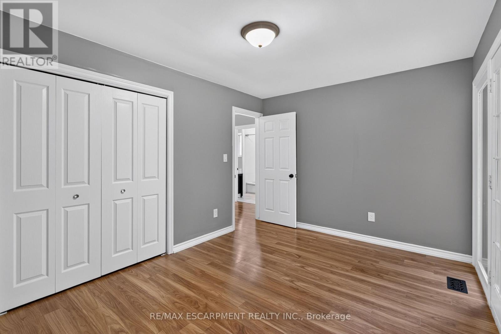 1- Upper - 294 Jones Road, Hamilton, Ontario  L8E 5L8 - Photo 11 - X13476596