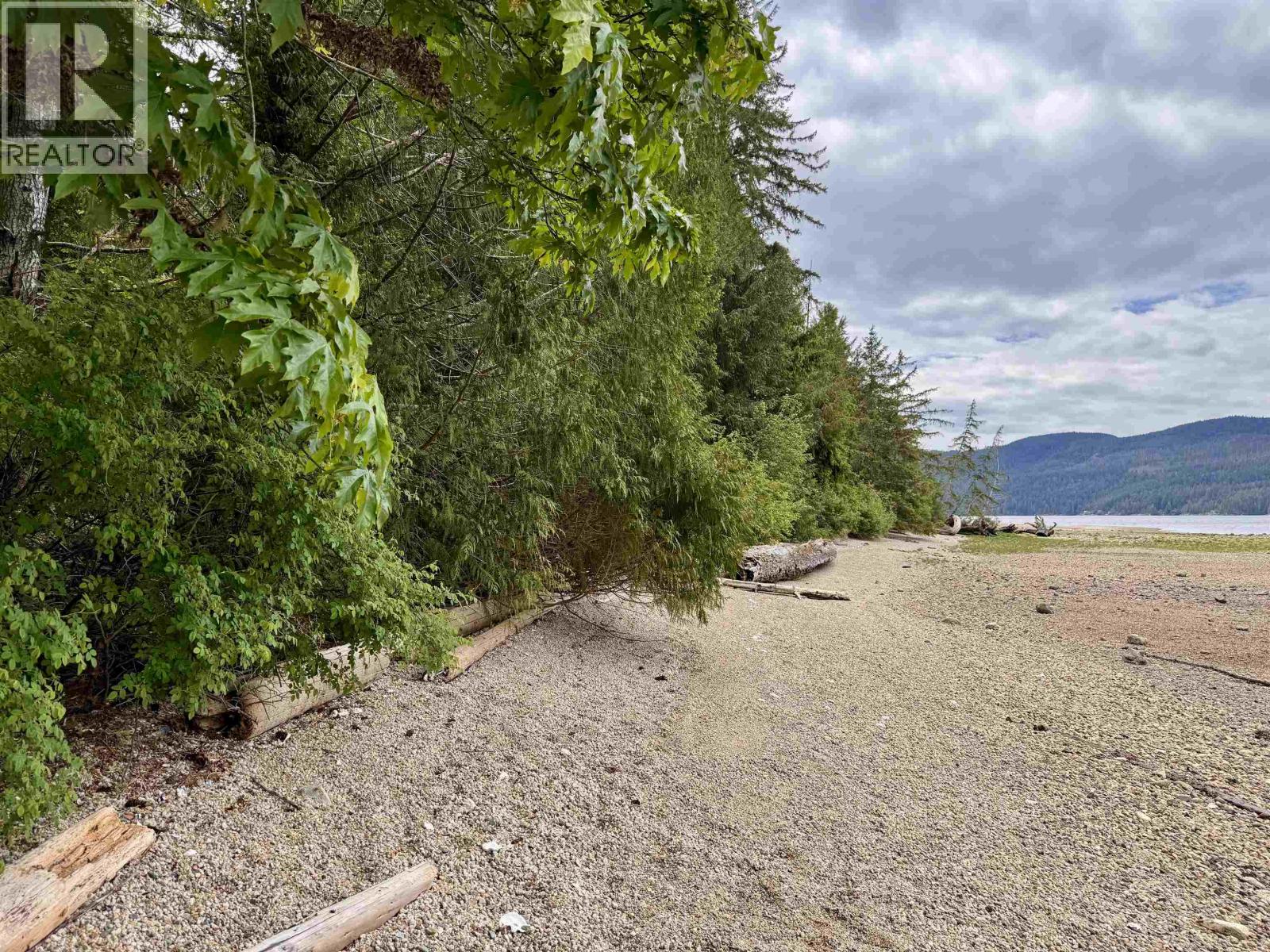 7425 Sechelt Inlet Road, Sechelt, British Columbia  V7Z 0C7 - Photo 25 - R3138714