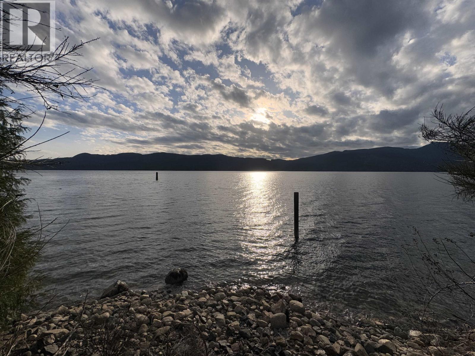 7425 Sechelt Inlet Road, Sechelt, British Columbia  V7Z 0C7 - Photo 30 - R3138714