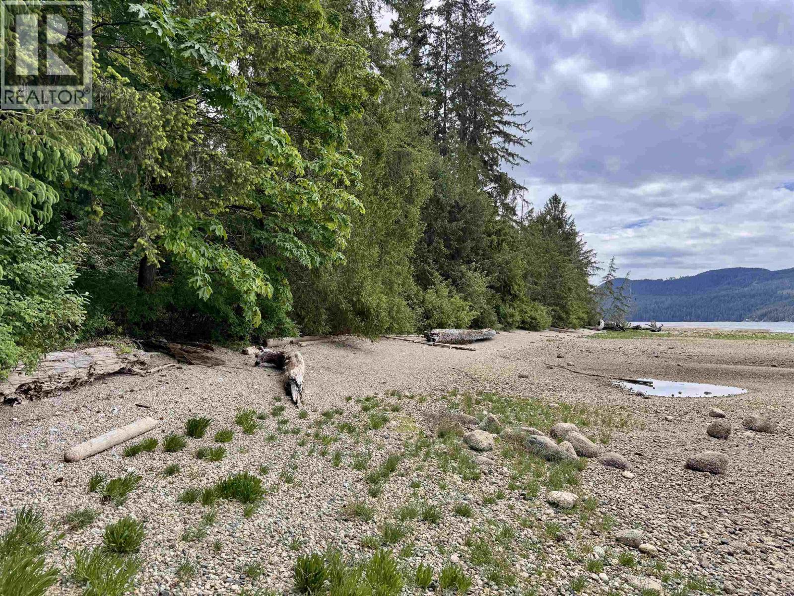 7425 Sechelt Inlet Road, Sechelt, British Columbia  V7Z 0C7 - Photo 32 - R3138714