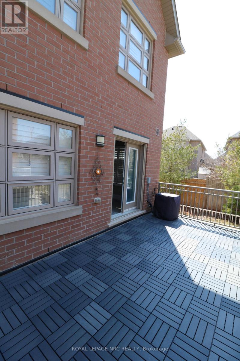 45 - 2460 Prince Michael Drive, Oakville, Ontario L6H 0G8 - Photo 32 - W13471944