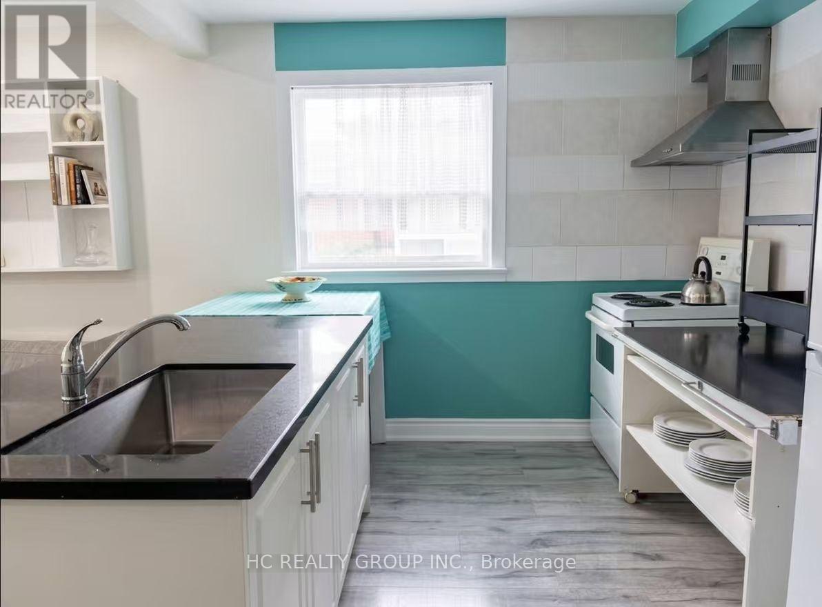 389 Ruth Avenue, Toronto, Ontario  M2M 2J1 - Photo 2 - C13473930