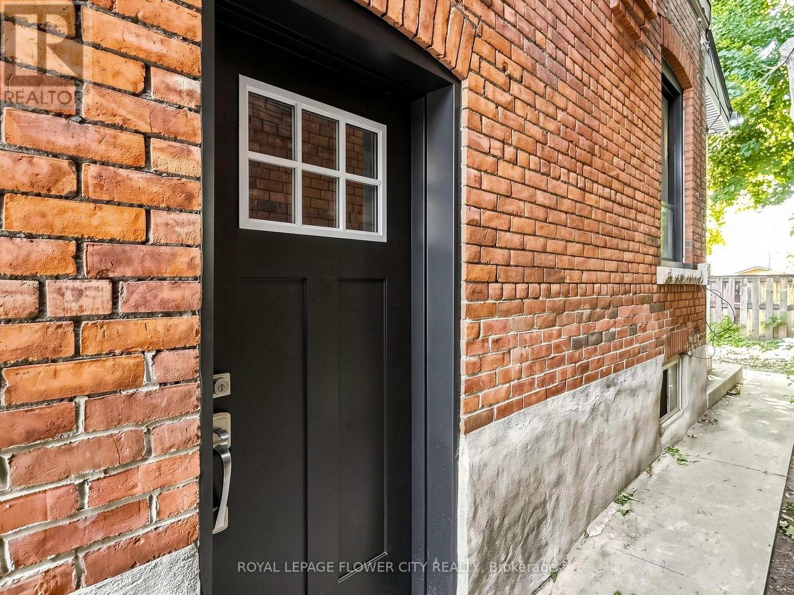 11 Holton Avenue N, Hamilton, Ontario  L8L 6H3 - Photo 37 - X13475376
