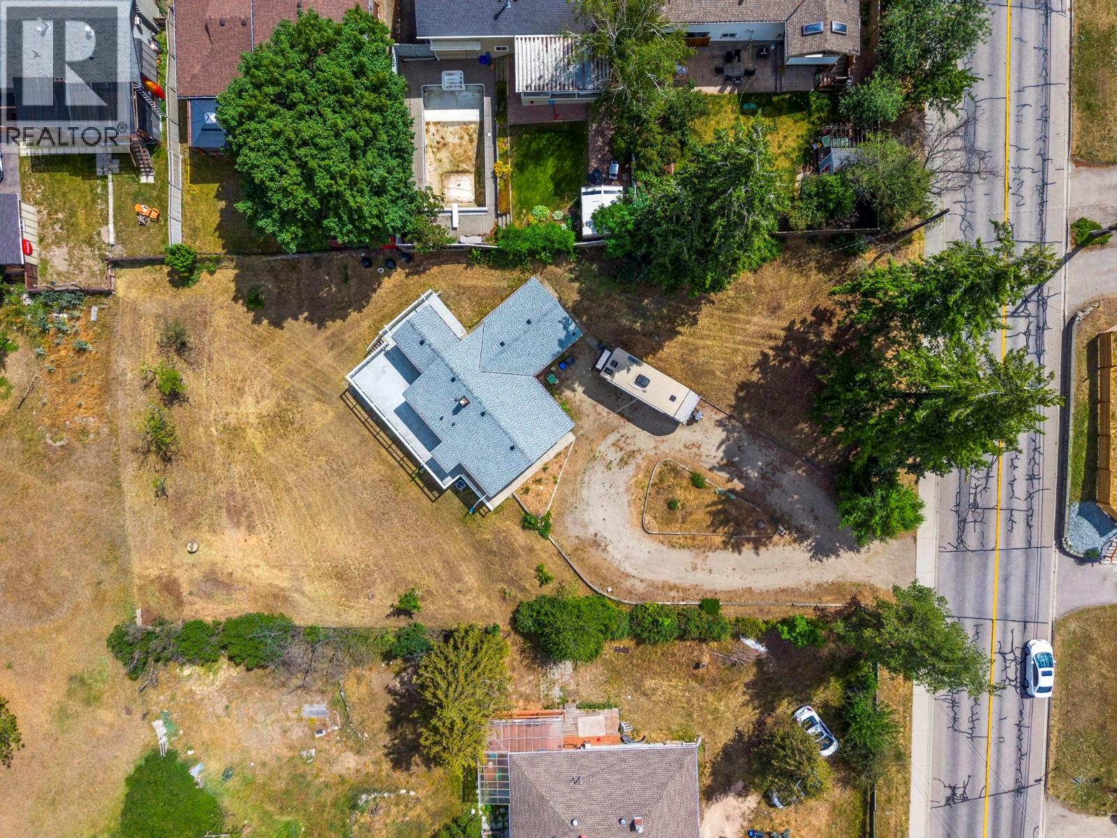 1801 39 Avenue, Vernon, British Columbia  V1T 3A6 - Photo 5 - 10392190