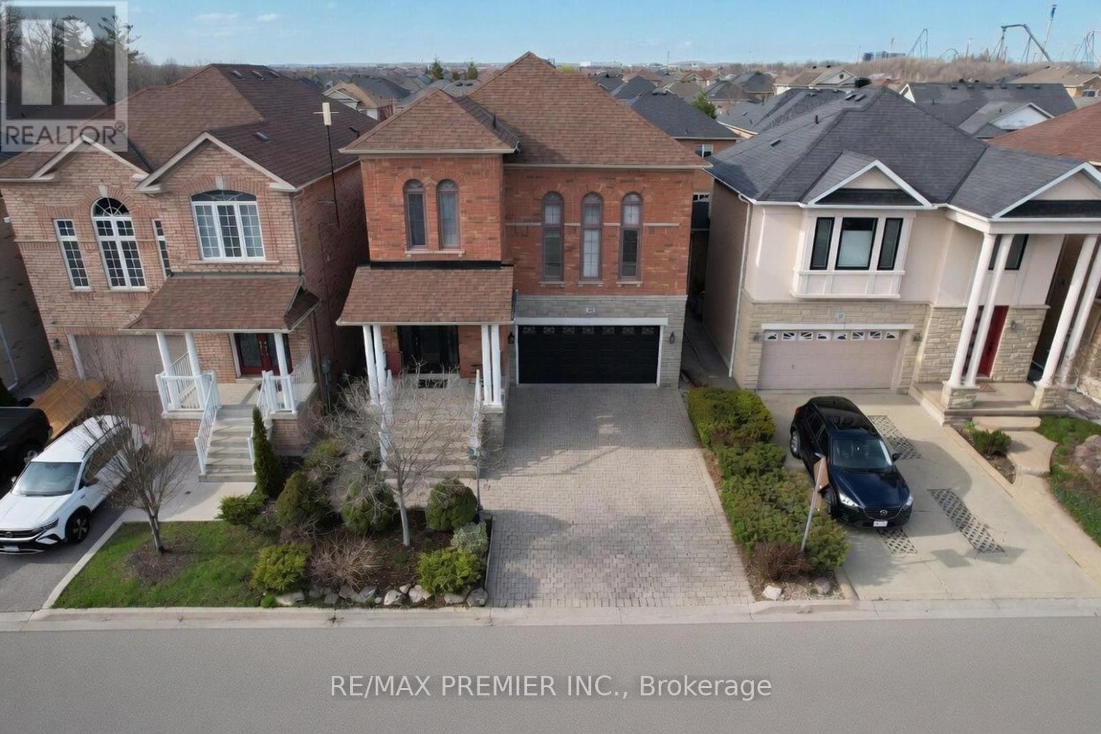 28 OSPREY DRIVE, Vaughan, Ontario