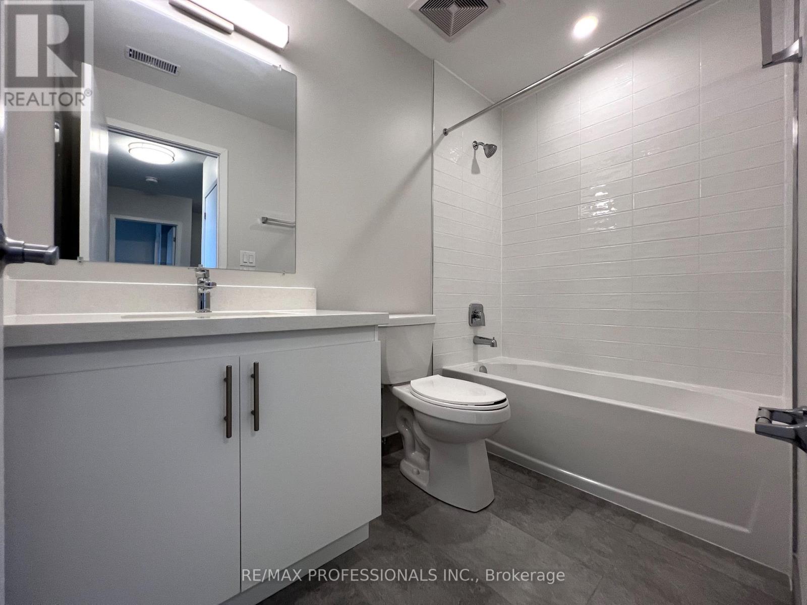 140 - 62 Dixfield Drive, Toronto, Ontario  M9C 3W1 - Photo 24 - W13476994