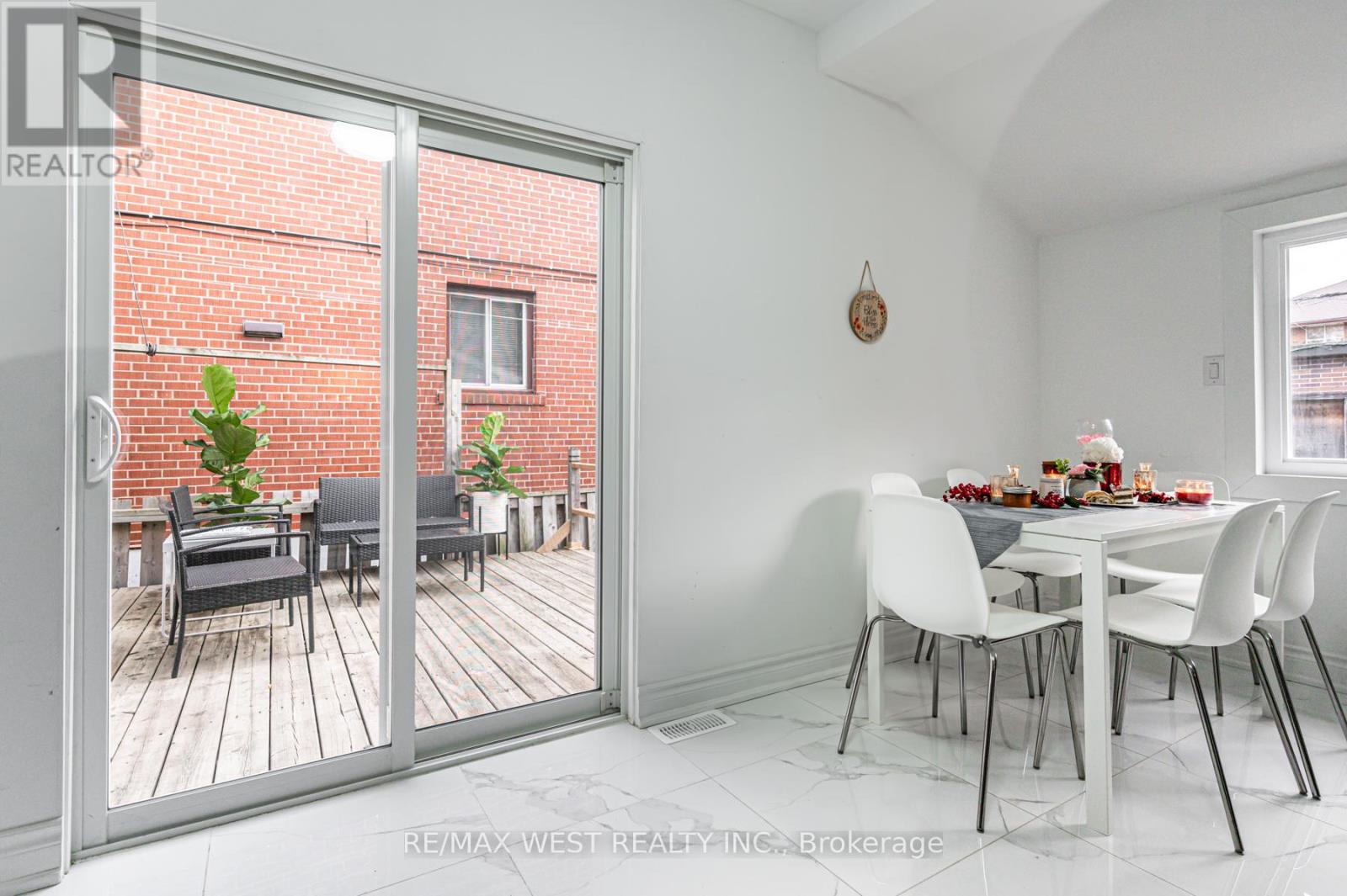 132 Twenty Second Street, Toronto, Ontario  M8V 3M4 - Photo 12 - W13476996