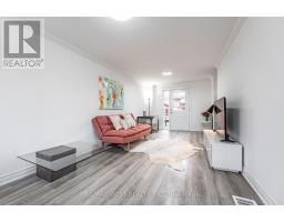 132 TWENTY SECOND STREET, Toronto, Ontario
