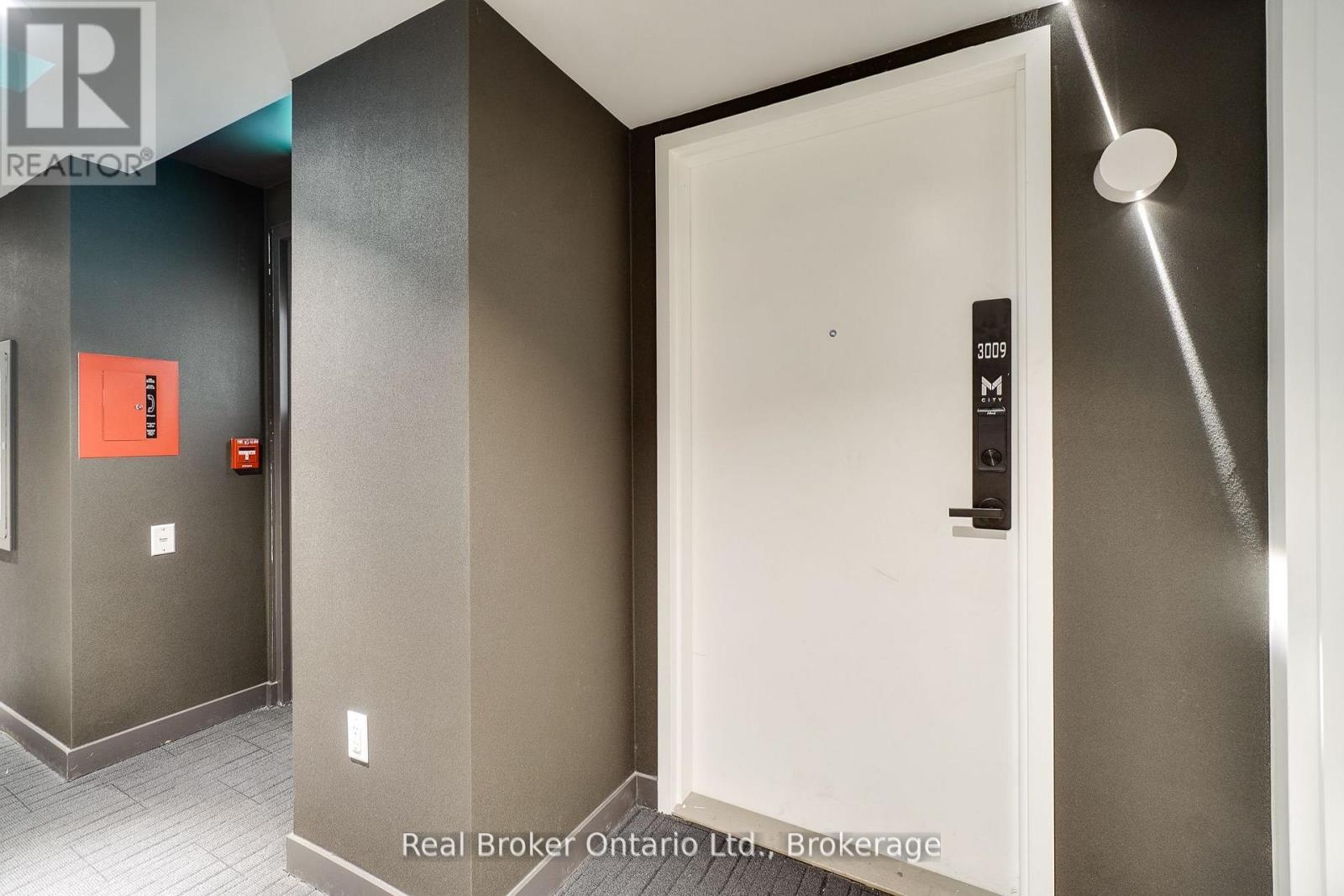 3009 - 3883 Quartz Road S, Mississauga, Ontario  L5B 0M4 - Photo 3 - W13477000