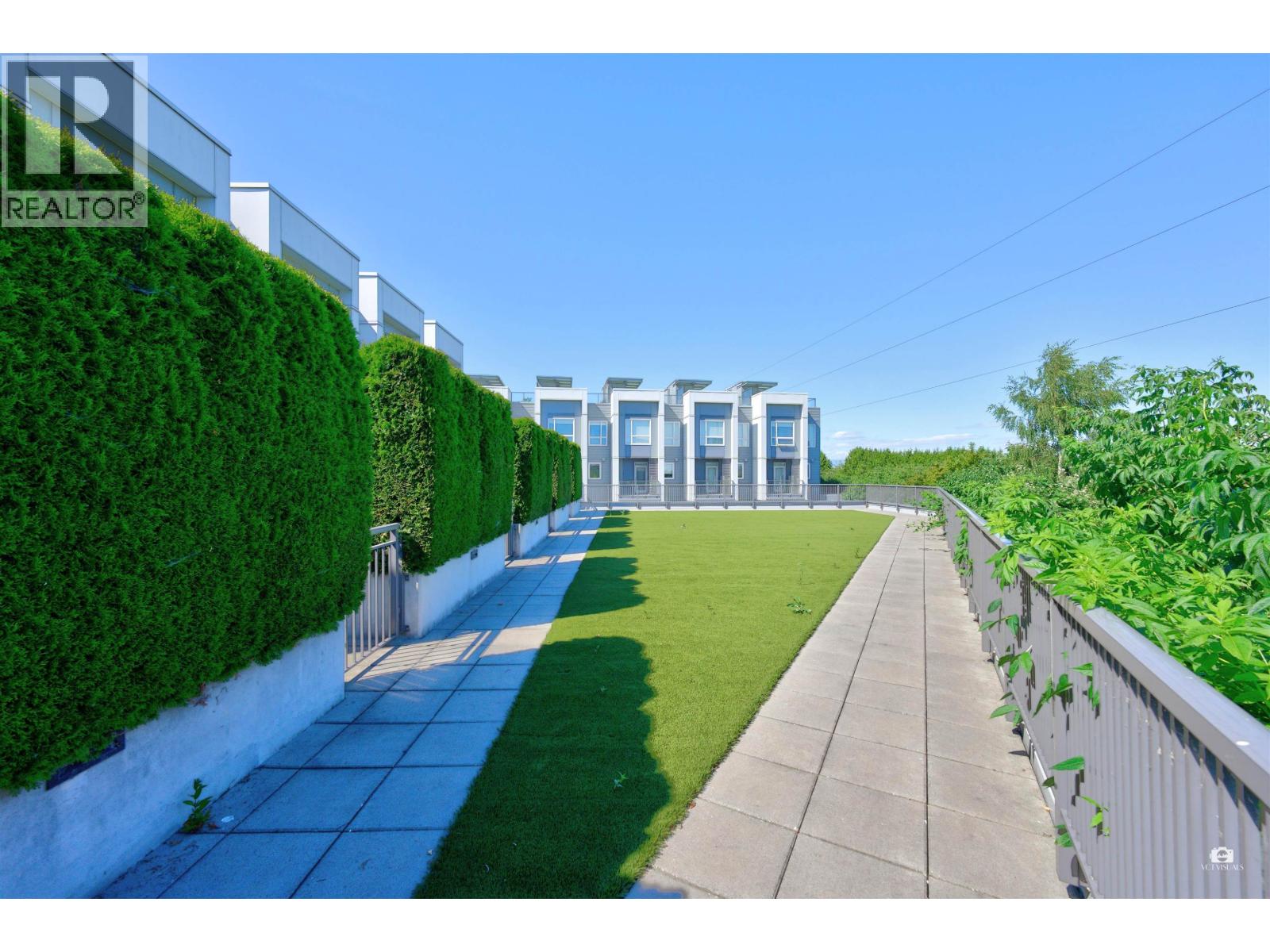 3 10800 No. 5 Road, Richmond, British Columbia  V6W 0C2 - Photo 2 - R3138672