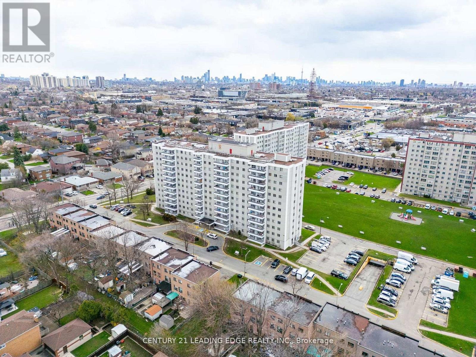 1208 - 200 Lotherton Pathway, Toronto, Ontario  M6B 2G9 - Photo 18 - W13473214