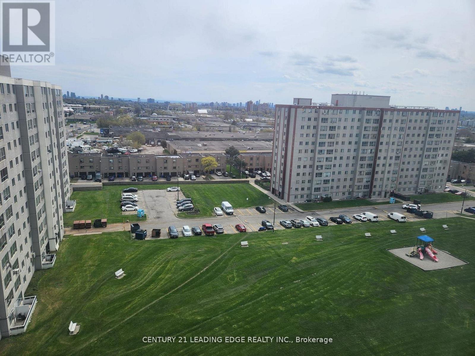 1208 - 200 Lotherton Pathway, Toronto, Ontario  M6B 2G9 - Photo 17 - W13473214
