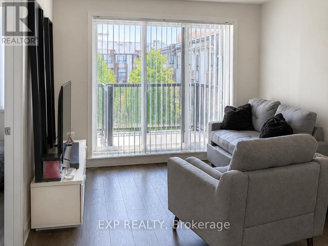 310 - 120 Canon Jackson Drive E, Toronto, Ontario  M6M 0B8 - Photo 4 - W13476792