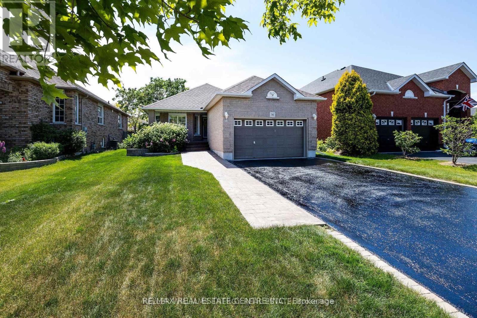 36 PADFIELD DRIVE, Clarington, Ontario