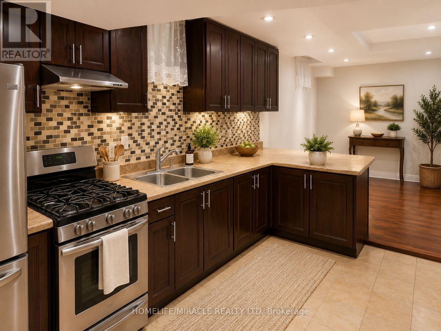 44 NESSIE STREET, Markham, Ontario