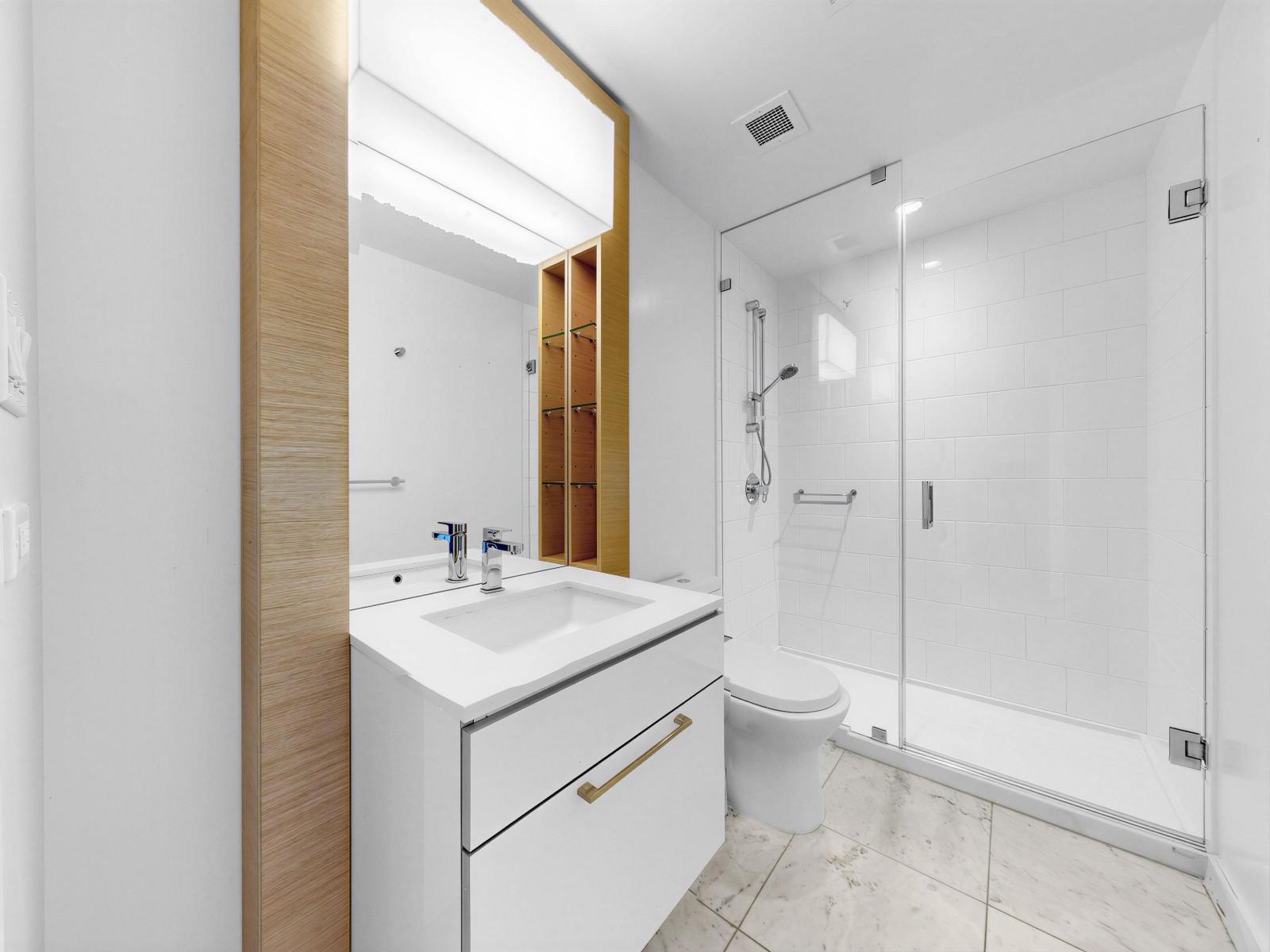 1208 13438 Central Avenue, Surrey, British Columbia  V3T 0N2 - Photo 16 - R3138524