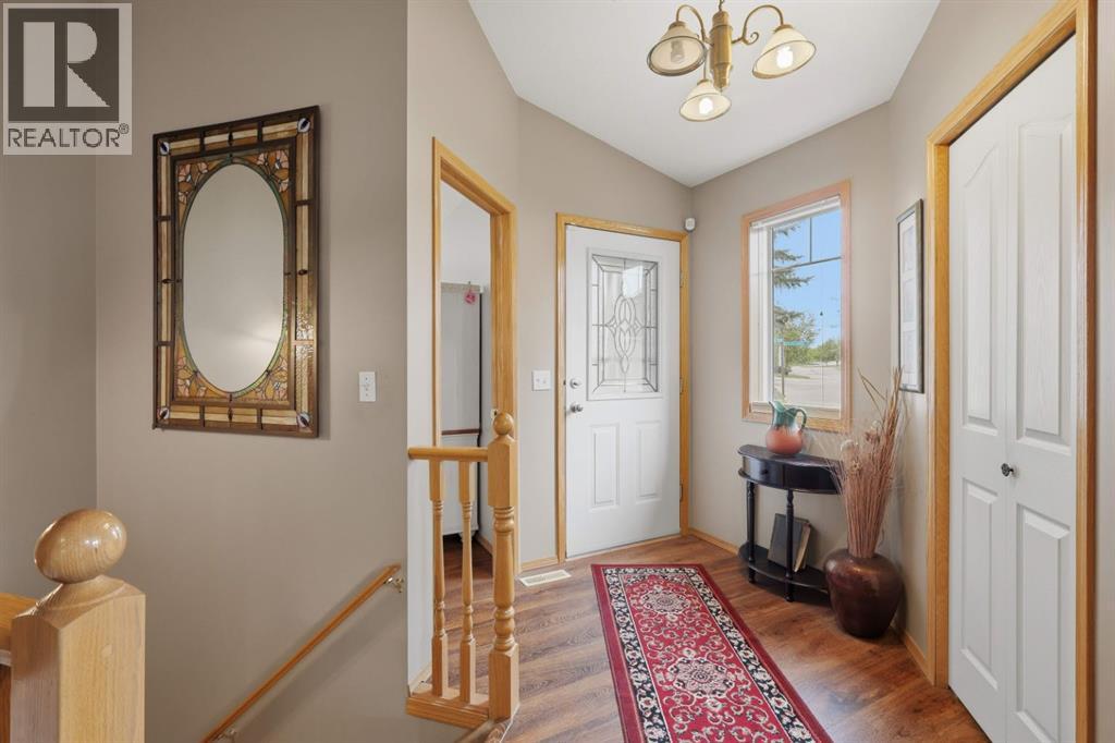 44, Jenkins Drive Drive, Red Deer, Alberta  T4P 3X1 - Photo 2 - A2320701