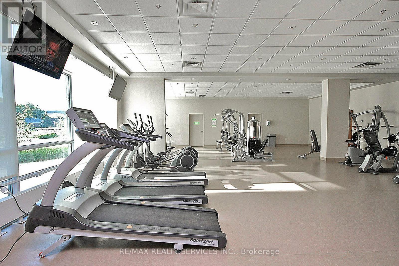 211 - 215 Queen Street E, Brampton, Ontario  L6W 0A9 - Photo 36 - W13477012