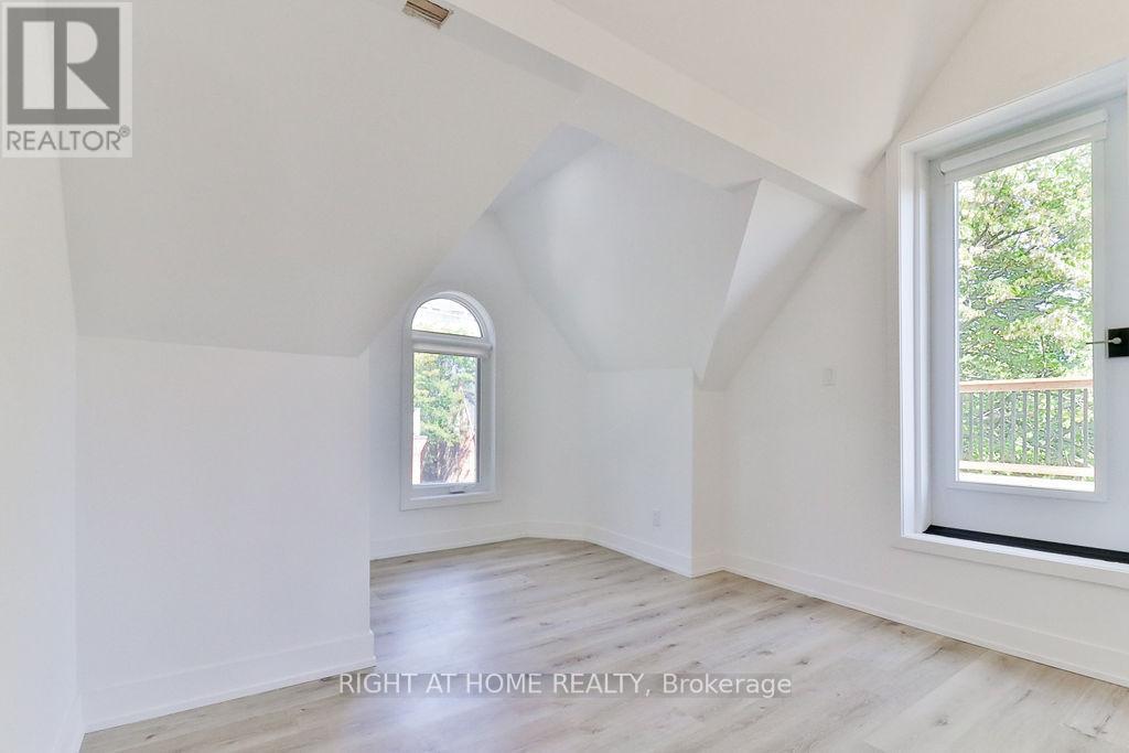 3 - 45 Brock Avenue, Toronto, Ontario M6K 2K9 - Photo 3 - W13477056