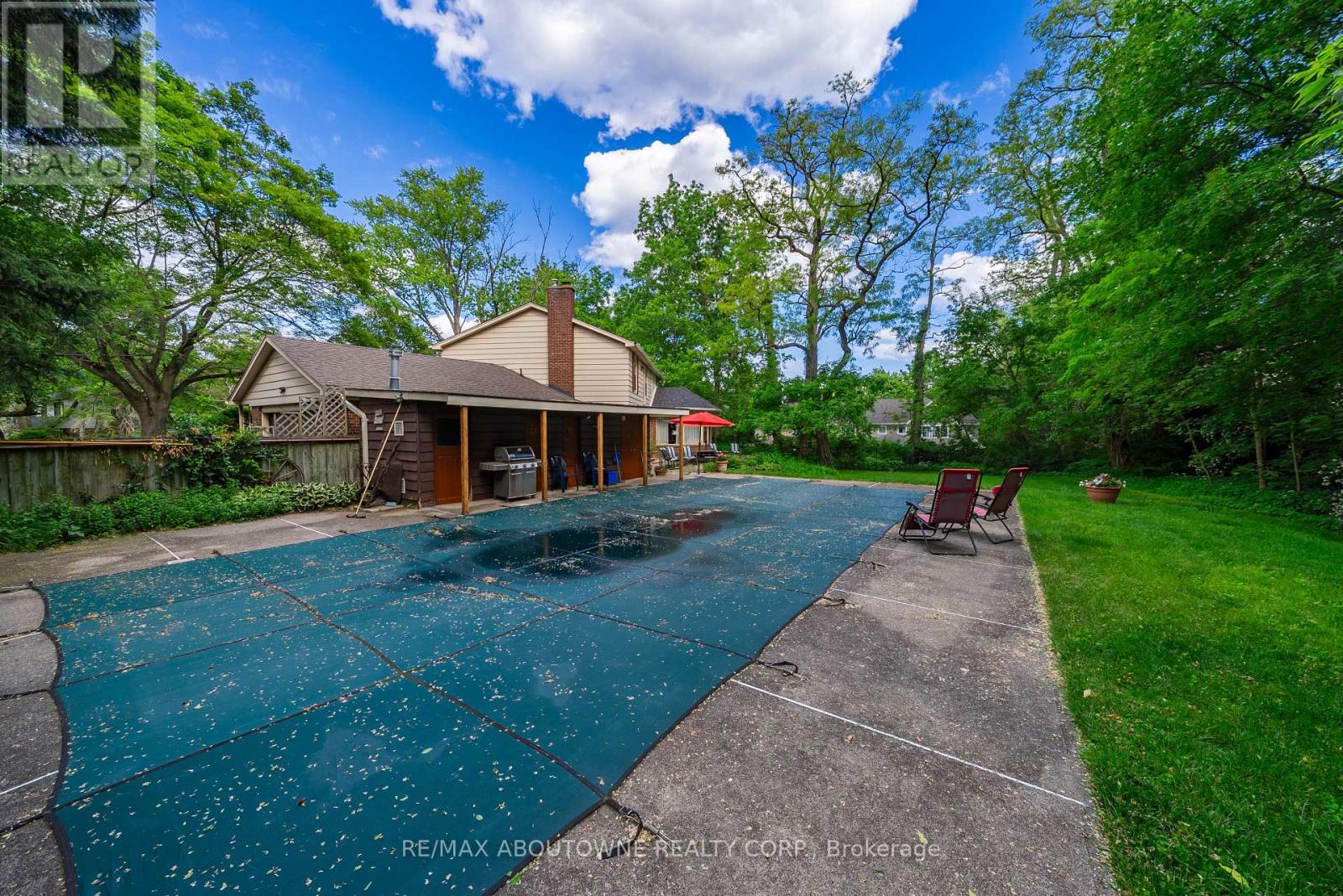 142 Abbey Court, Oakville, Ontario  L6J 4L1 - Photo 16 - W13477068