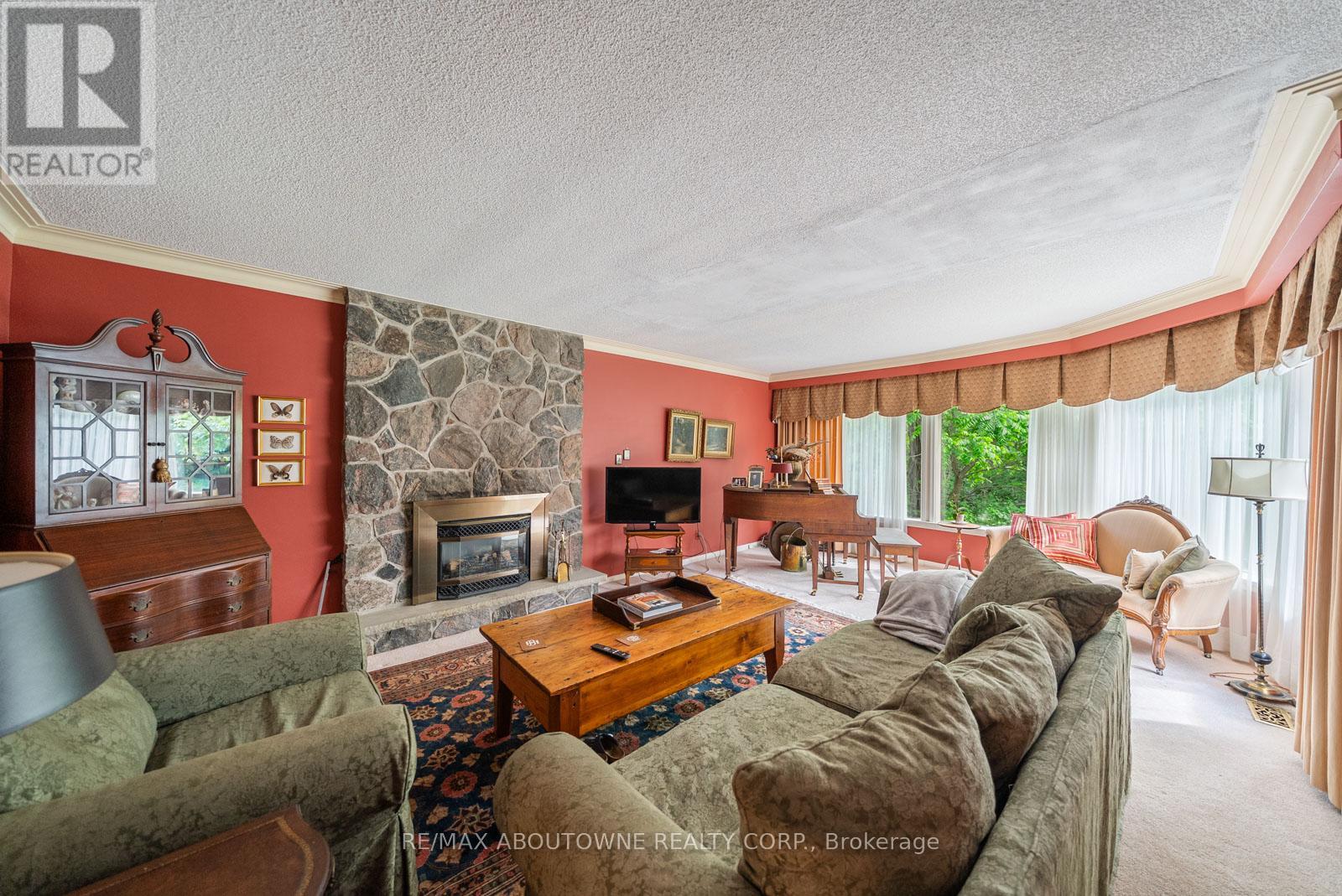 142 Abbey Court, Oakville, Ontario  L6J 4L1 - Photo 27 - W13477068