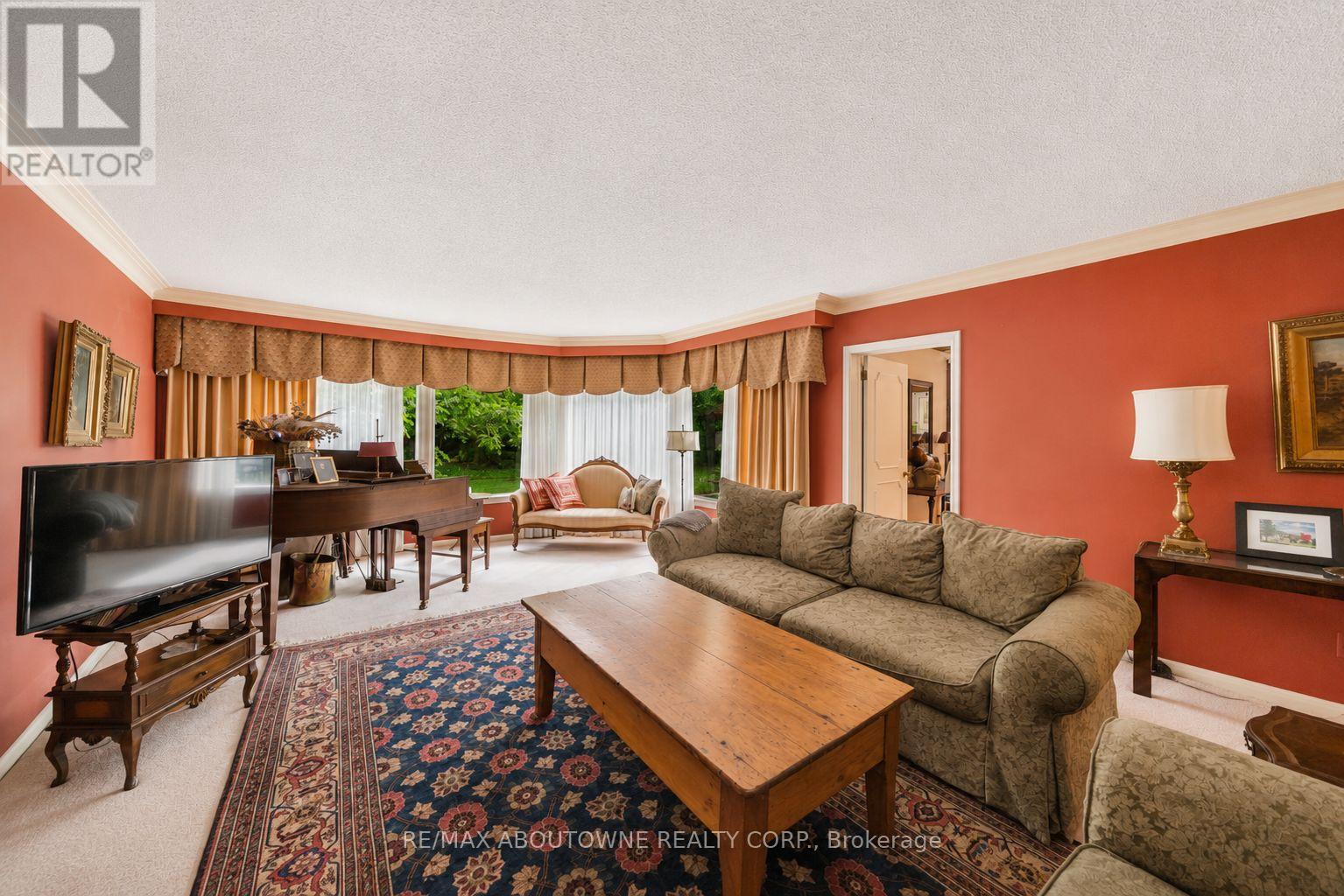 142 Abbey Court, Oakville, Ontario  L6J 4L1 - Photo 29 - W13477068