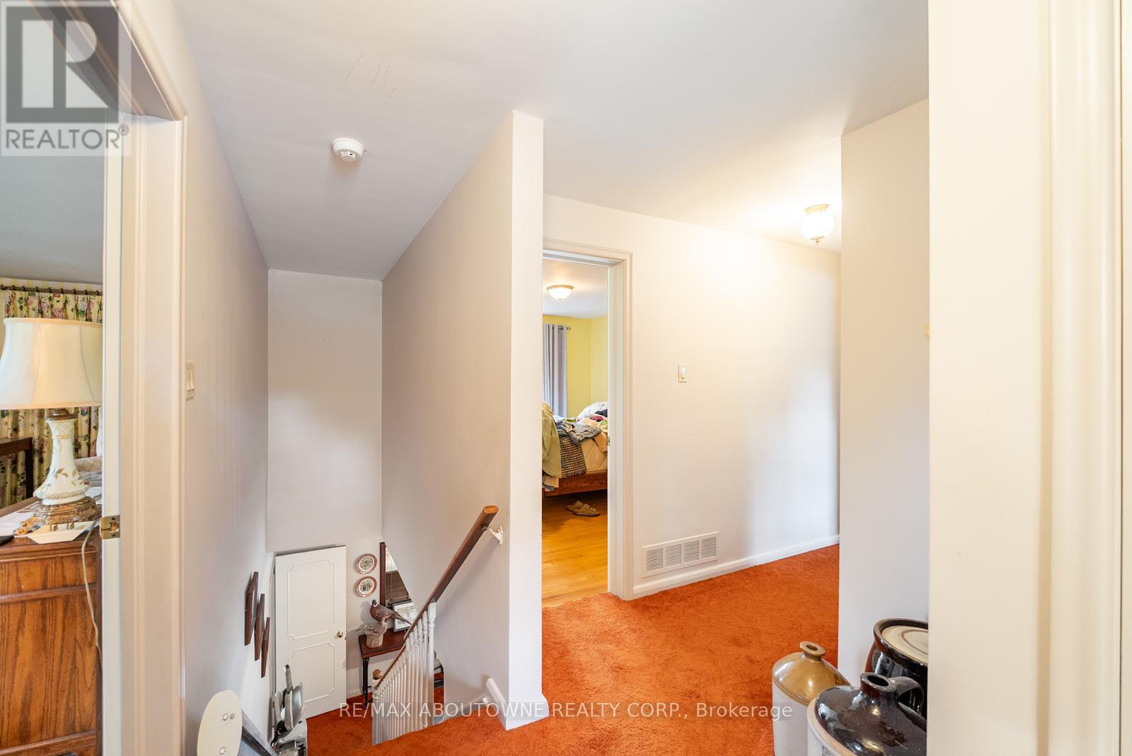 142 Abbey Court, Oakville, Ontario  L6J 4L1 - Photo 39 - W13477068