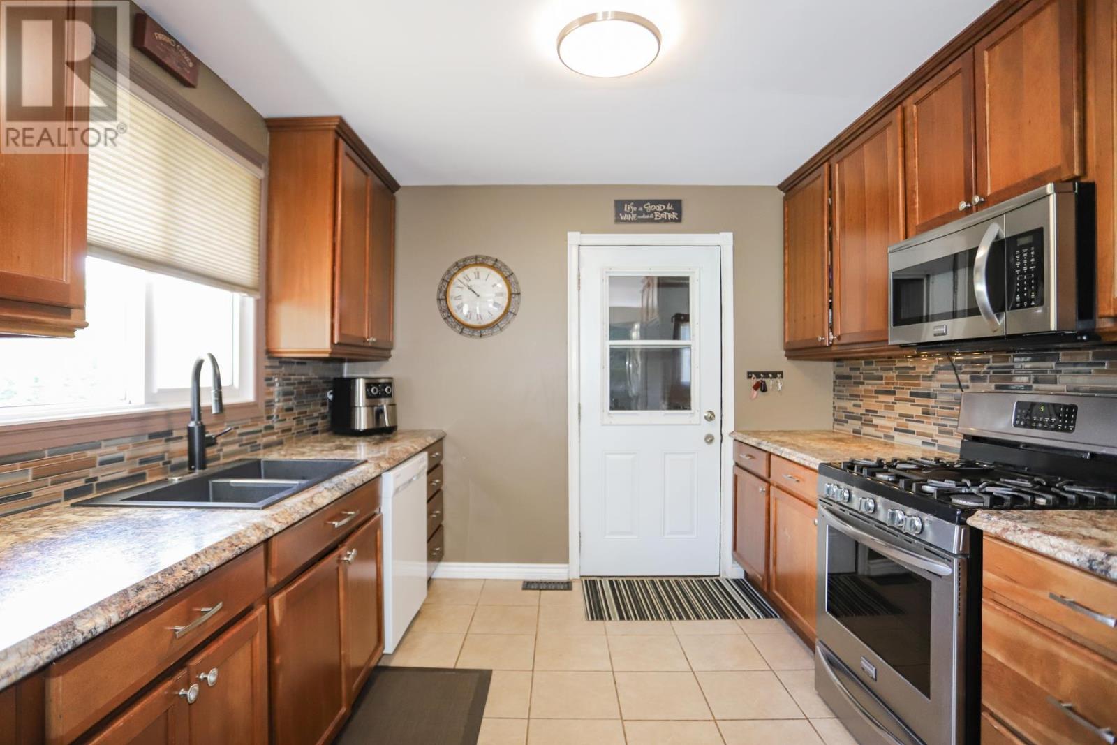 1506 Airport Rd, Prince Township, Ontario  P6A 5K6 - Photo 16 - SM261539