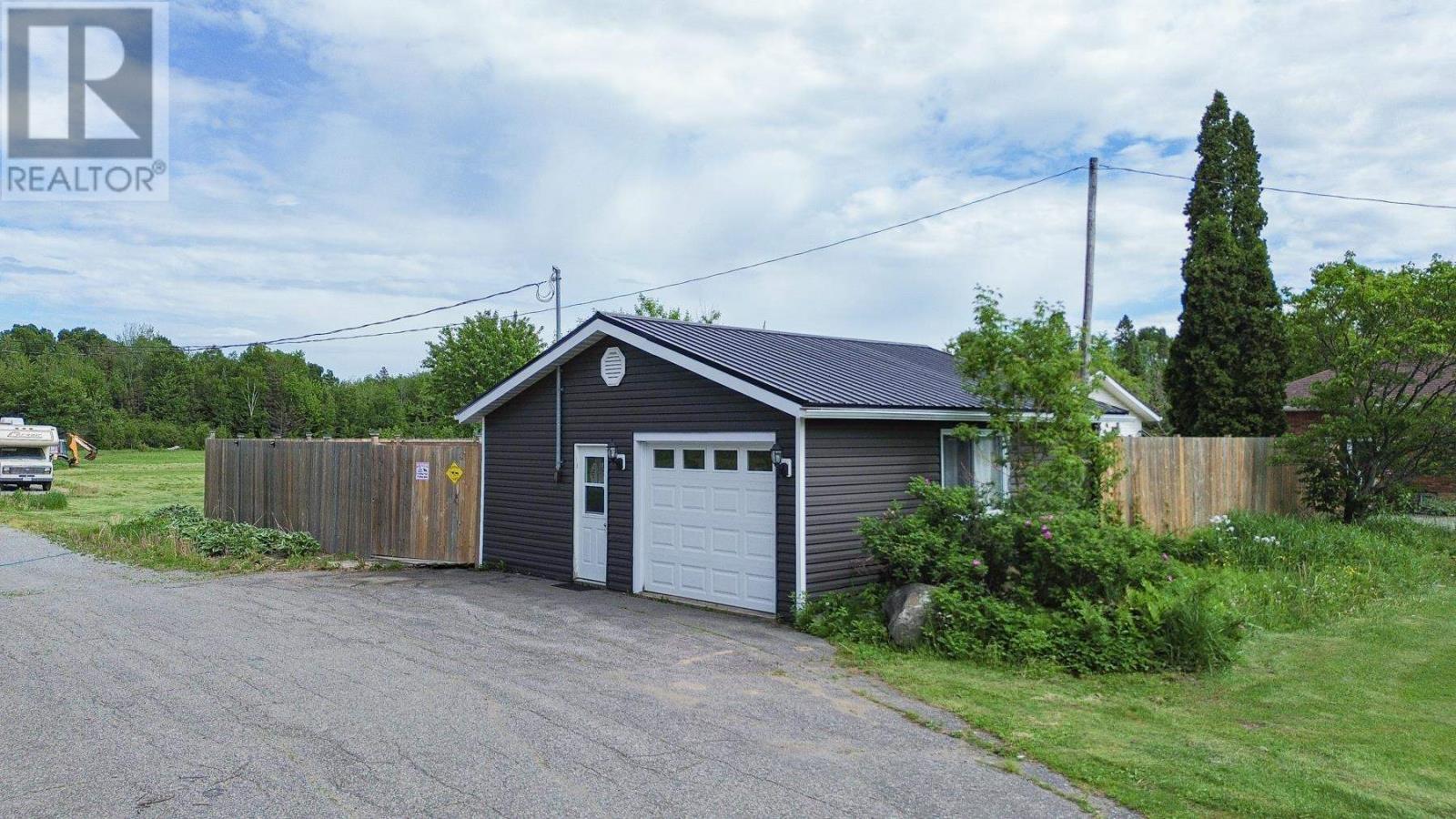 1506 Airport Rd, Prince Township, Ontario  P6A 5K6 - Photo 36 - SM261539