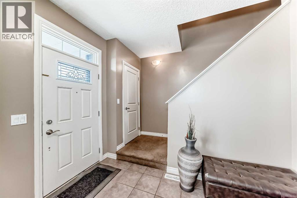 104 Redstone Avenue NE, Calgary, Alberta  T3N 0J6 - Photo 4 - A2322859