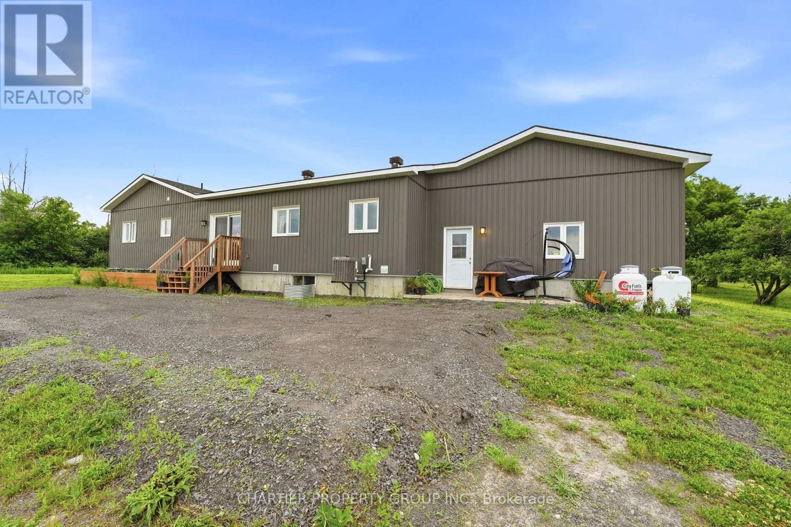 10664 Blaine Road, North Dundas, Ontario  K0E 1S0 - Photo 35 - X13477088