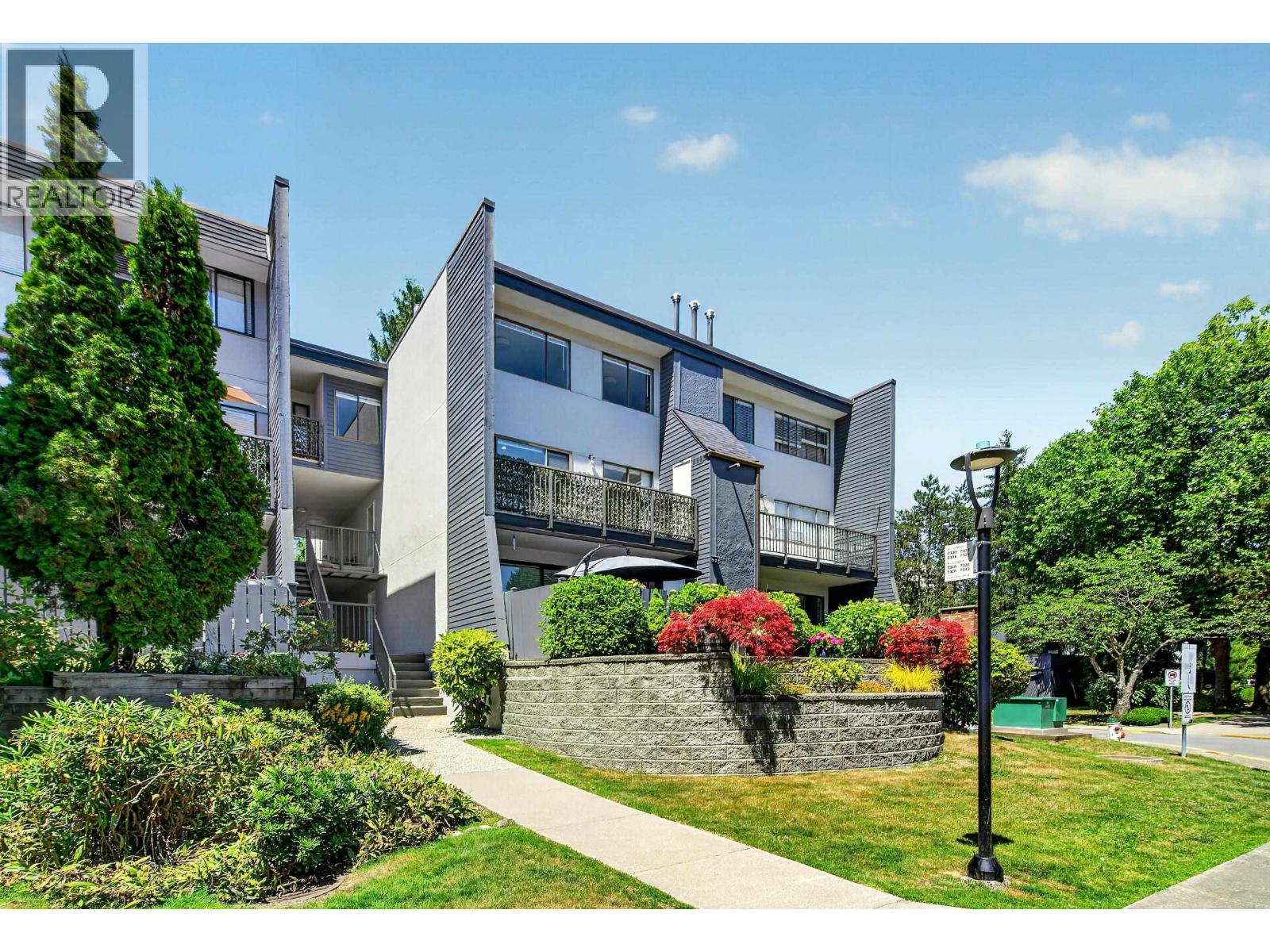7330 CORONADO DRIVE, Burnaby, British Columbia