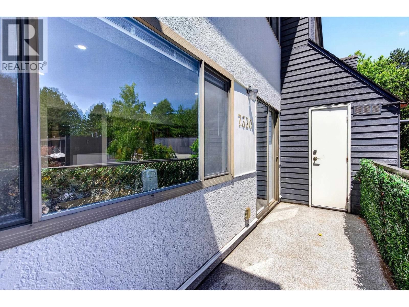 7330 Coronado Drive, Burnaby, British Columbia V5A 1R1 - Photo 14 - R3138591
