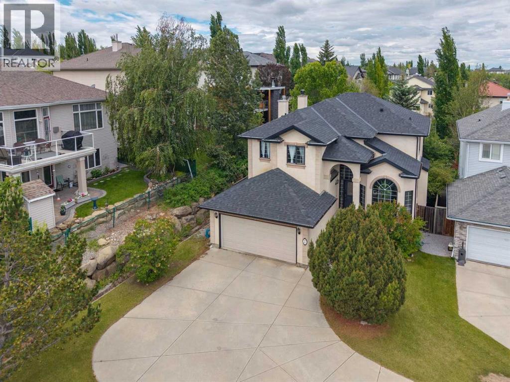 27 Valley Creek Bay NW, Calgary, Alberta  T3B 5V3 - Photo 1 - A2323276