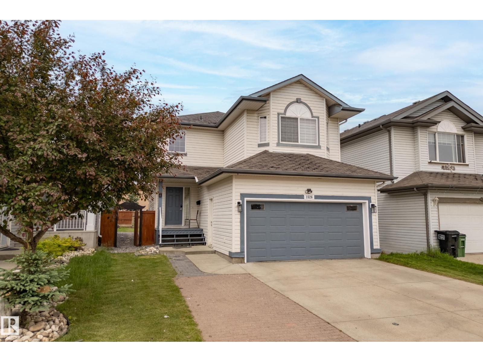 1526 37C AV NW, Edmonton, Alberta