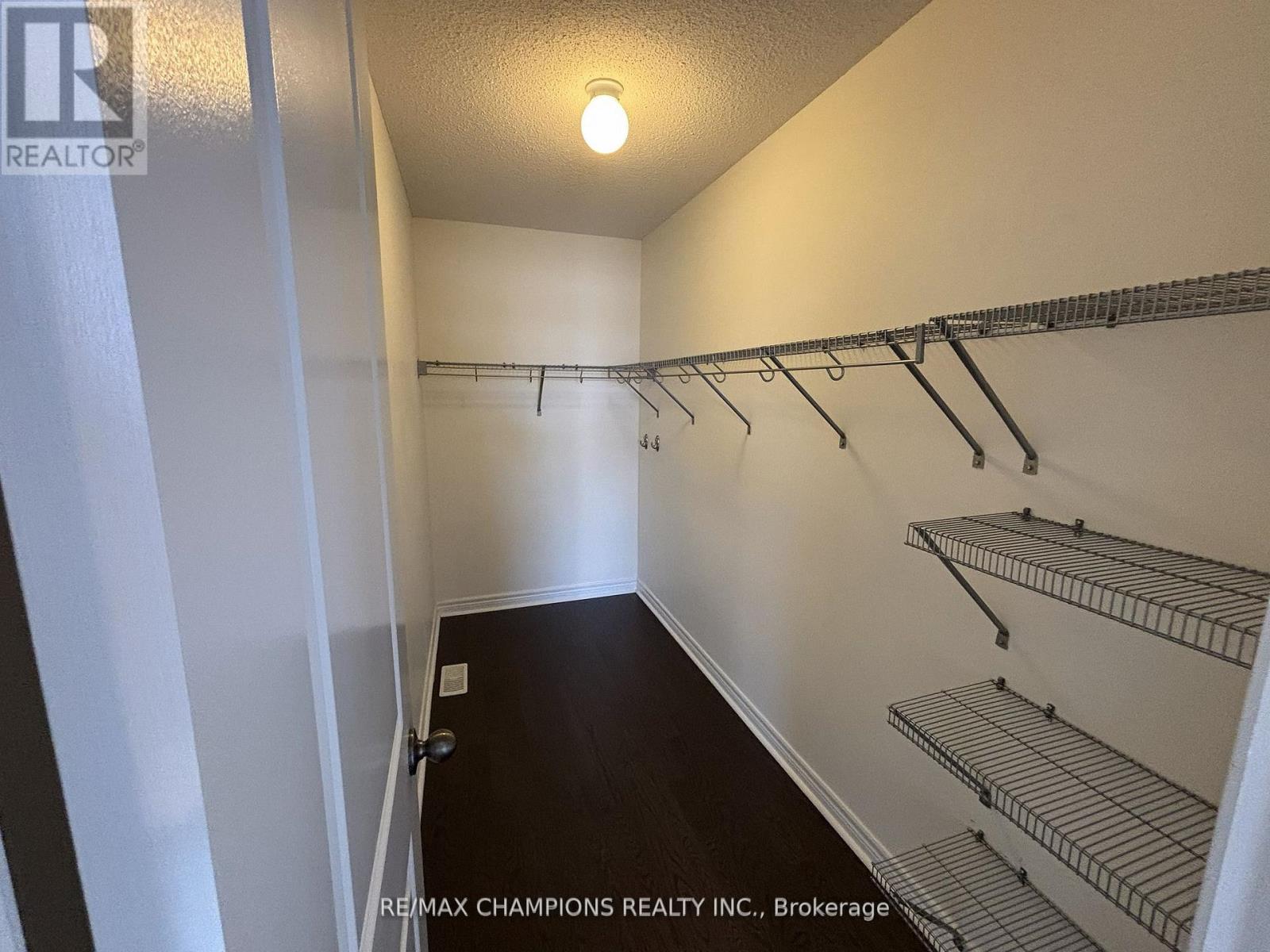 64 Pennycross Crescent, Brampton, Ontario  L7A 4M1 - Photo 14 - W13477082