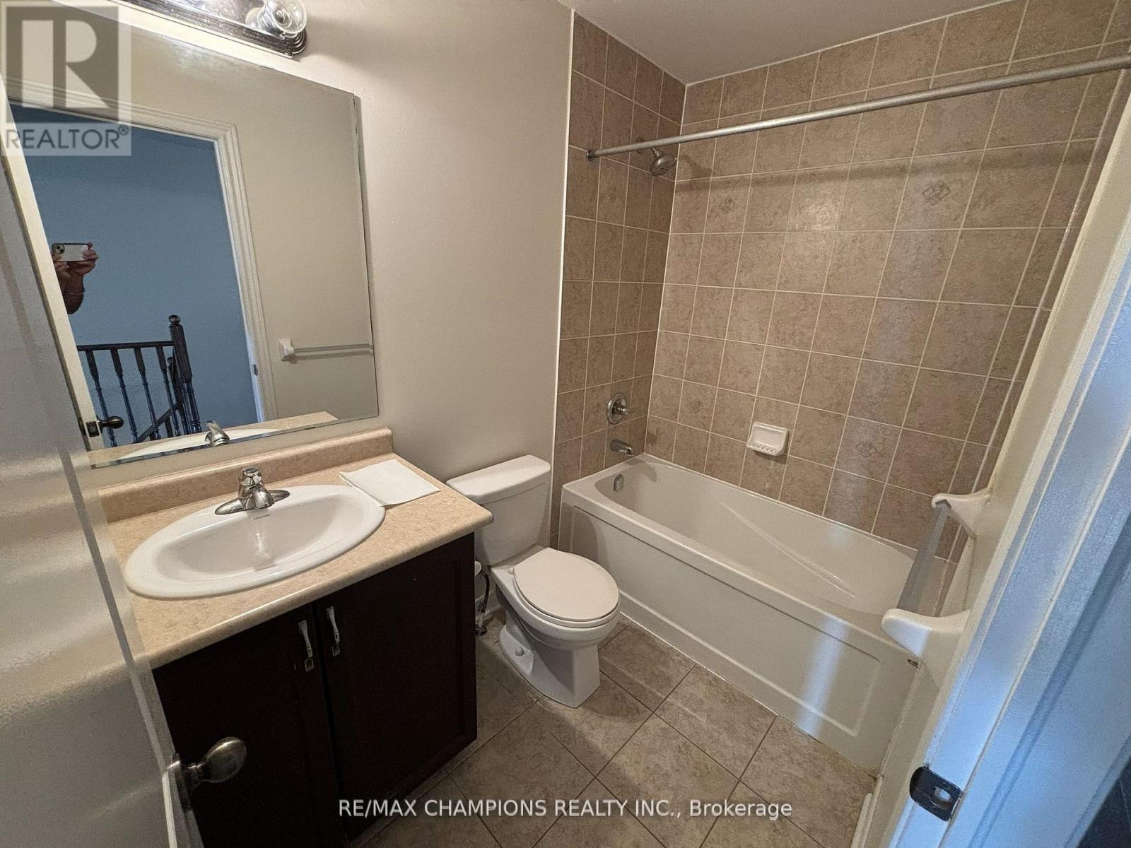 64 Pennycross Crescent, Brampton, Ontario  L7A 4M1 - Photo 20 - W13477082